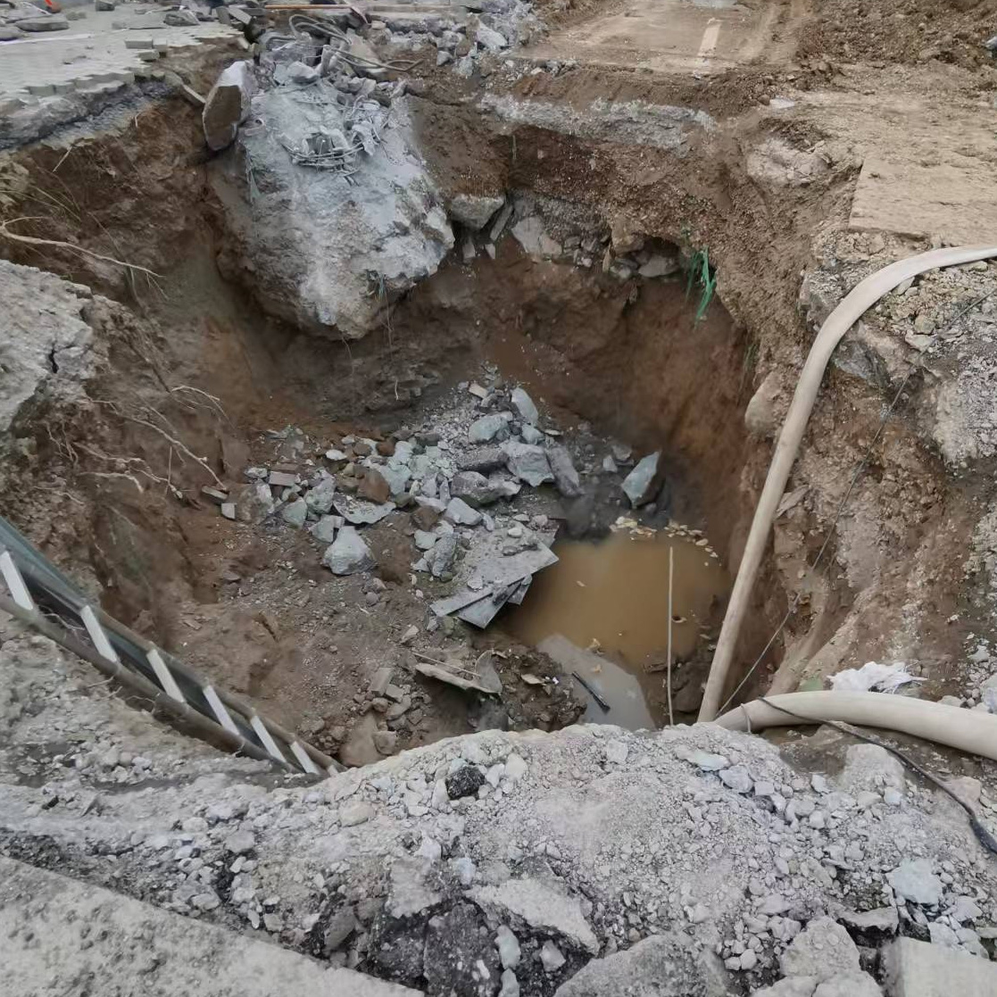 黄浦供暧管道漏水检测及维修5